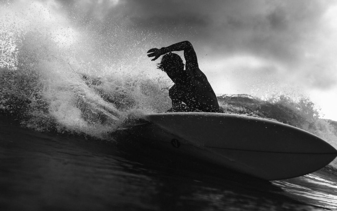 Maintaining Peak Performance: Daily Joint Health for Surfers