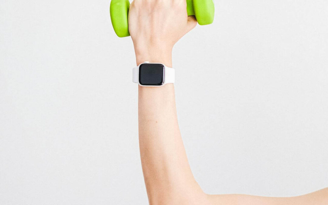 How Accurate Are Wrist-Based Fitness Trackers? A Scientific Comparison with Chest Strap Monitors
